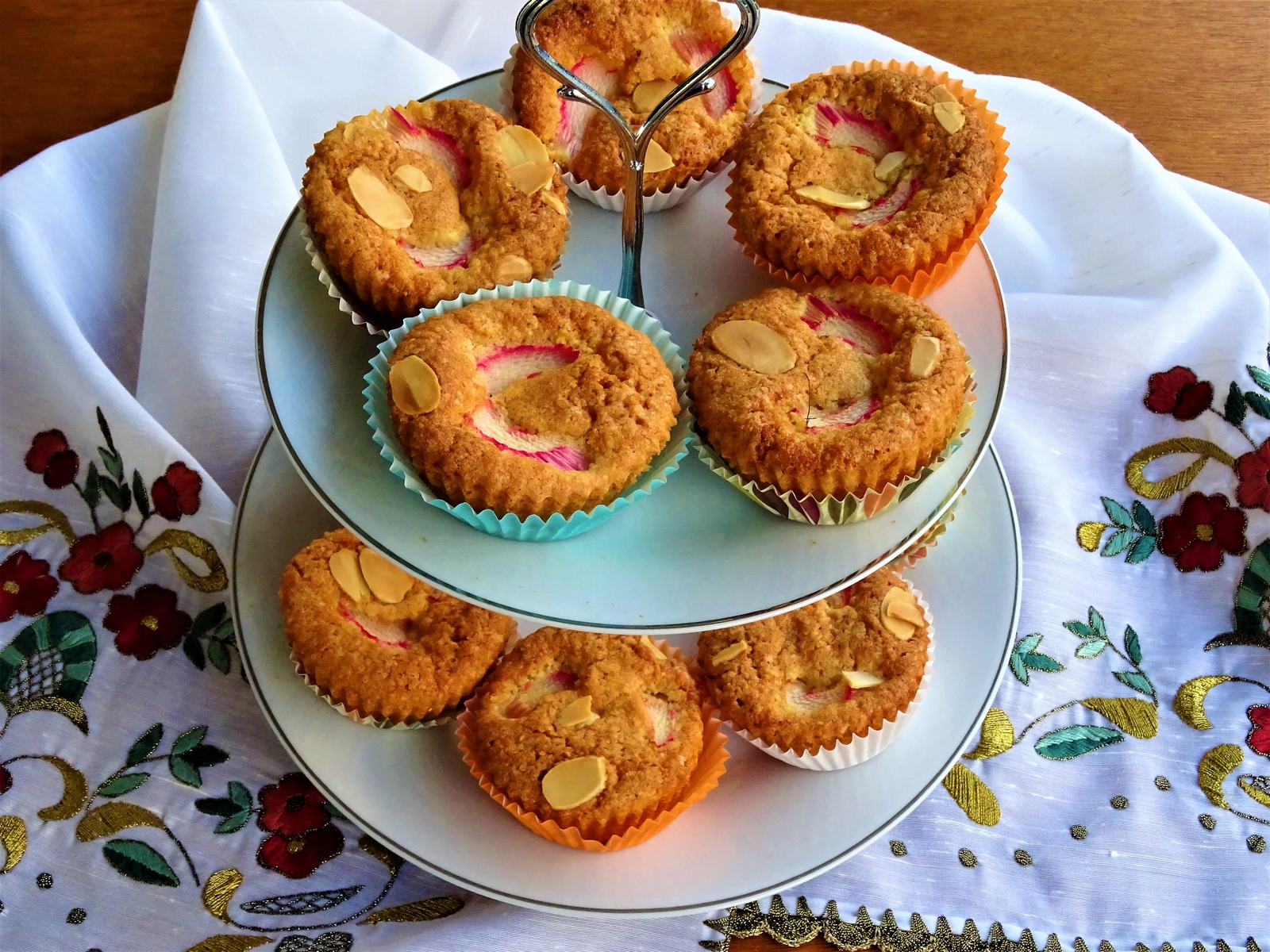 Cupcakes με Rhubarb