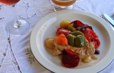 Κοτόπουλο με λαχανικά και τσορίθο